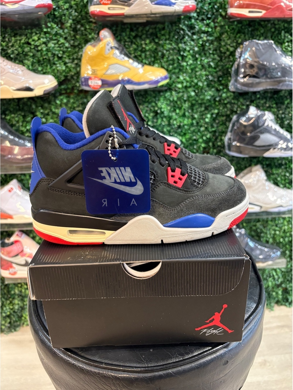 Air Jordan 4 “Rare Air” GS 6.5Y - Picture 3 of 5
